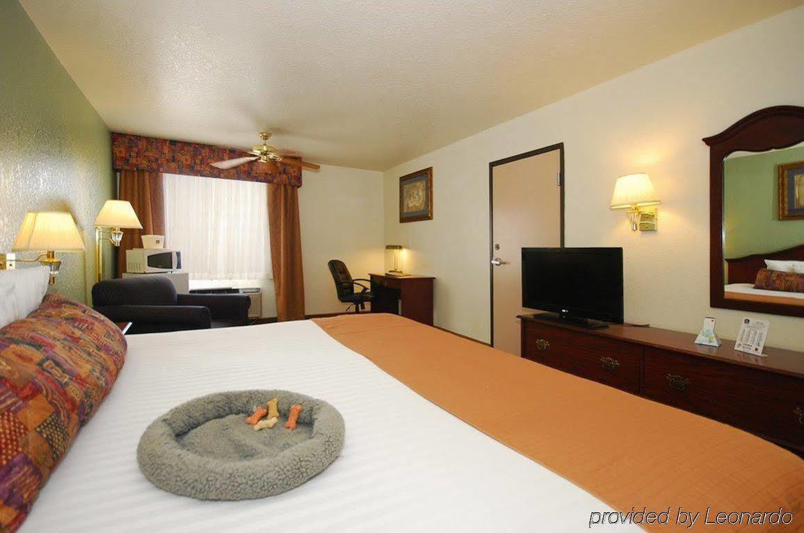 เบสต์ เวสเทิร์น ซานตาเฟ่ Hotel อามาริลโล ภายนอก รูปภาพ