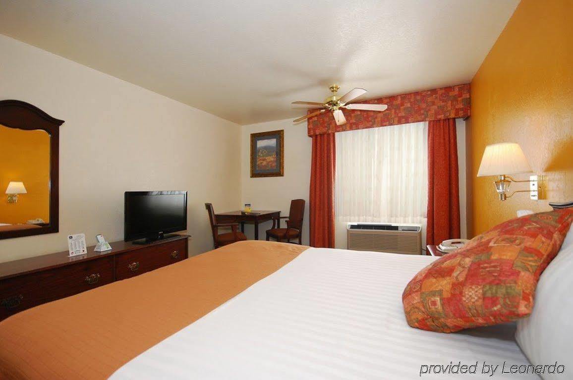 เบสต์ เวสเทิร์น ซานตาเฟ่ Hotel อามาริลโล ภายนอก รูปภาพ